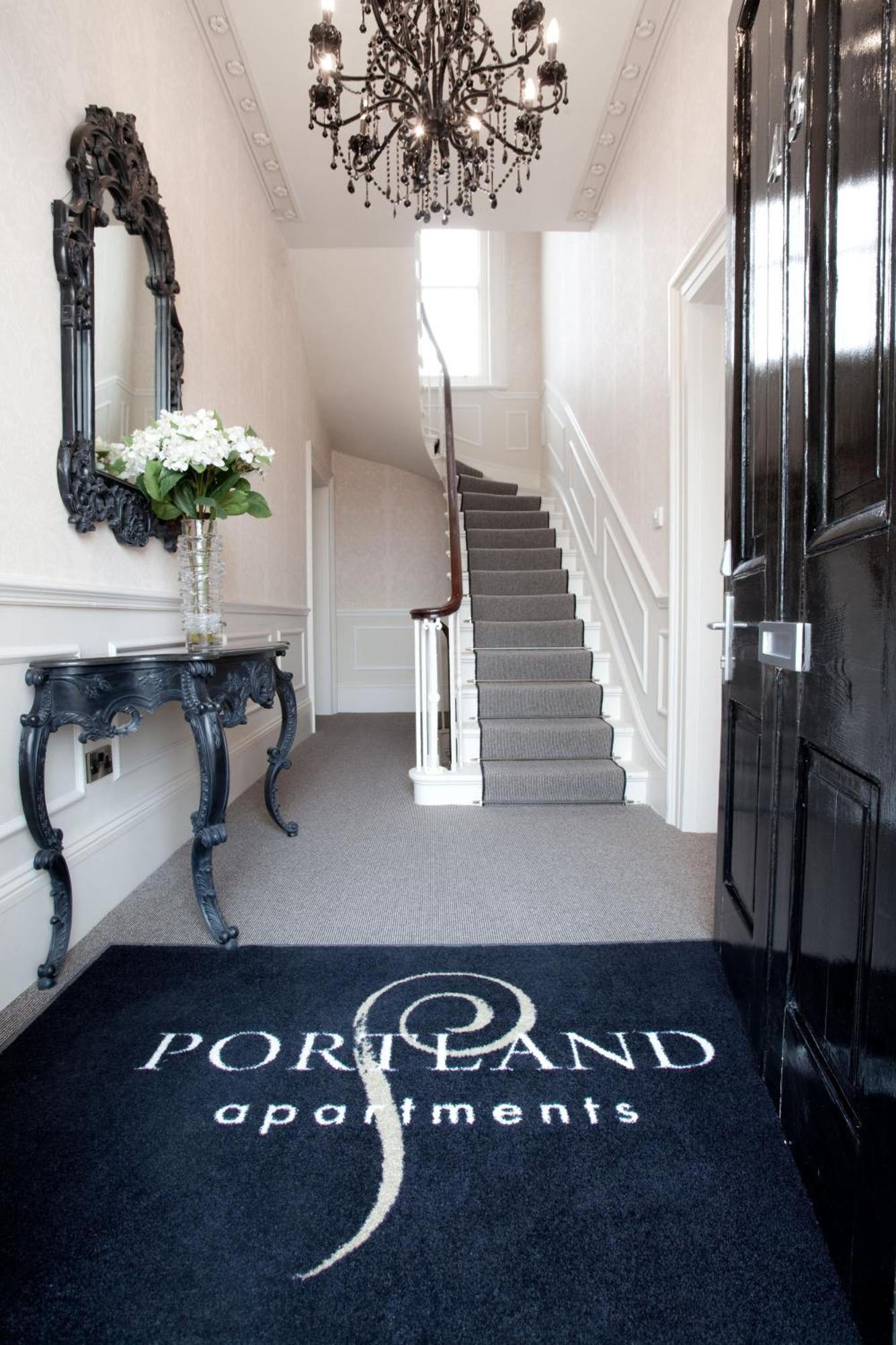 Portland Apartments Cheltenham Exteriör bild